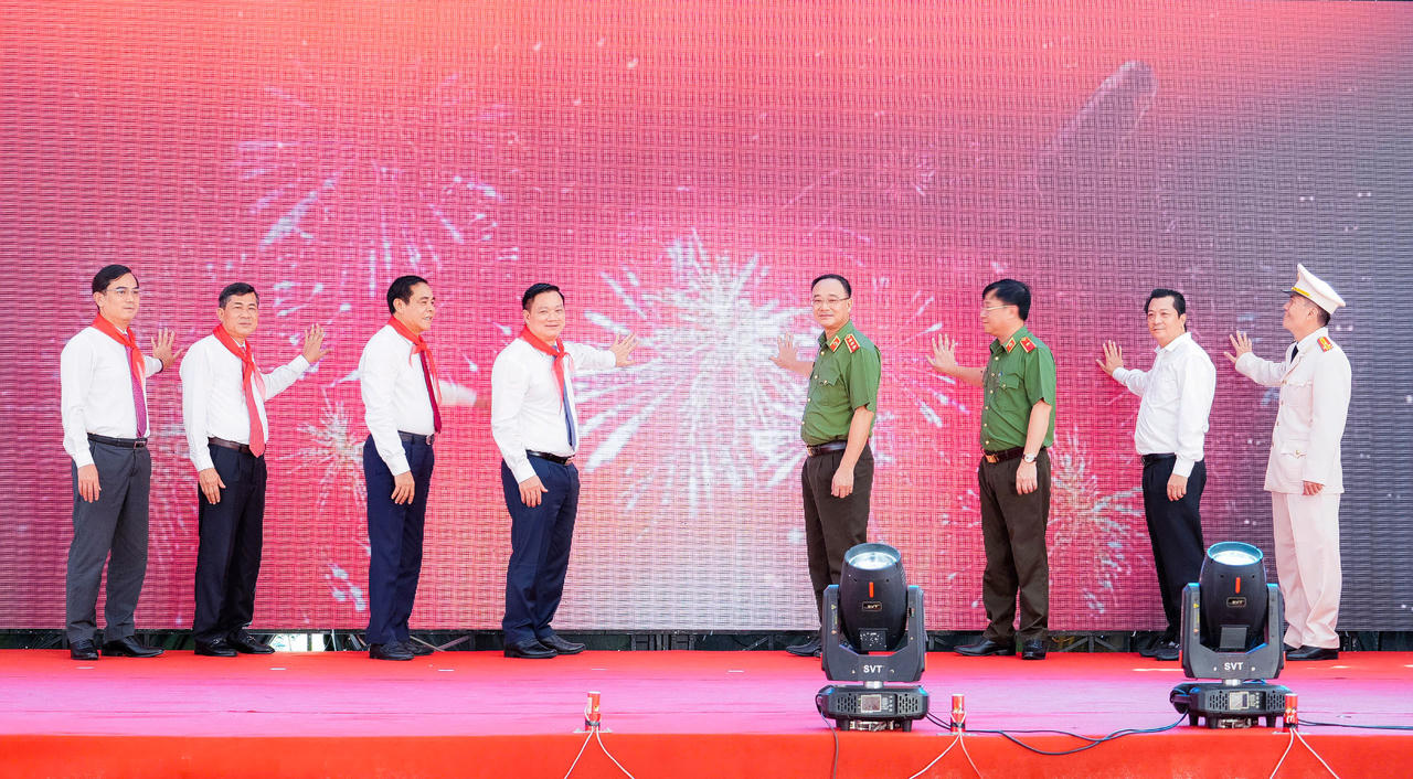 Mô hình Trường Văn hóa Công an nhân dân mở thêm cơ hội học tập cho trẻ em khó khăn