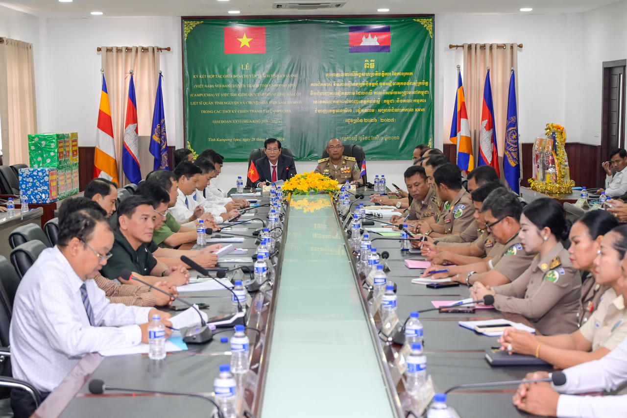 Quang cảnh buổi lễ ký kết. Ảnh: Phương Vũ