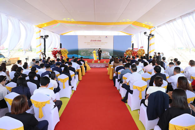 Sự kiện còn thu hút sự tham gia của hơn 30 doanh nghiệp lớn trong lĩnh vực xây dựng, kiến trúc, nội thất đến từ Trung Quốc. Ảnh: Aqua City