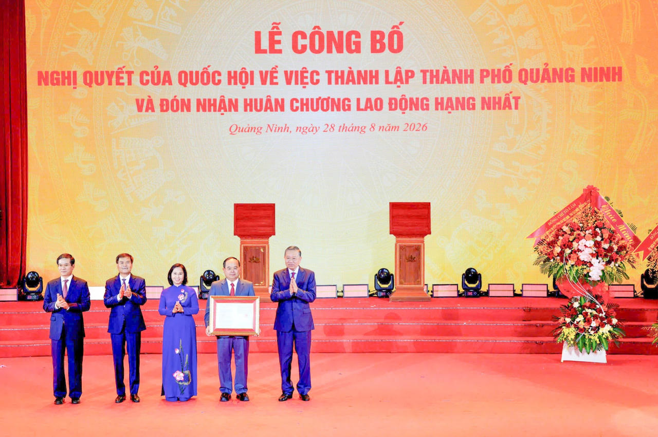 Tổng Bí thư, Chủ tịch nước Tô Lâm dự Lễ công bố Nghị quyết của Quốc hội về thành lập thành phố Quảng Ninh