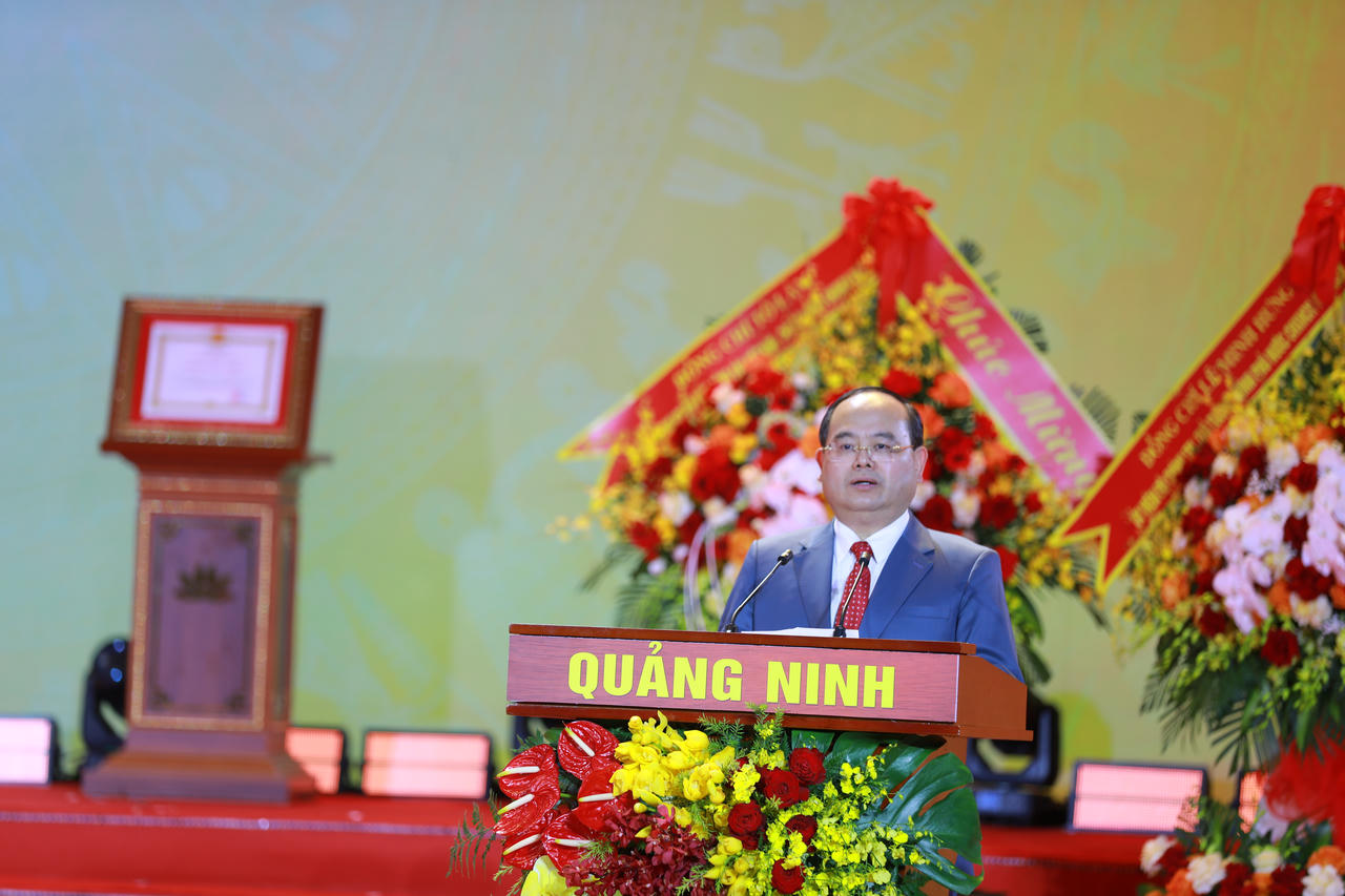 UVTW Đảng, Bí thư Thành phố Quảng Ninh Quản Minh Cường phát biểu tại buổi Lễ.
