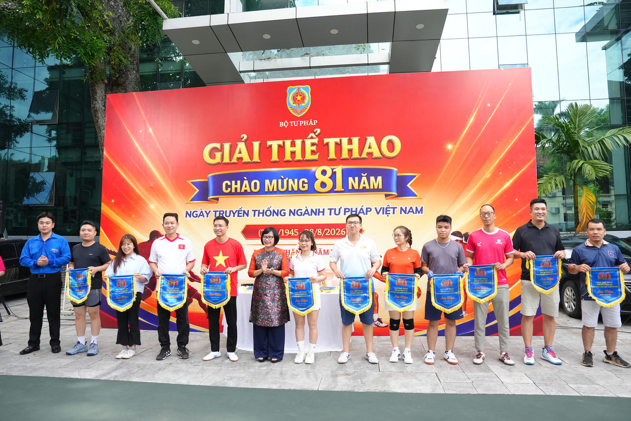 Sôi động giải thể thao mừng 81 năm ngày truyền thống Ngành Tư pháp