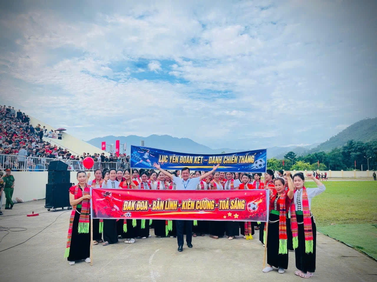Giải Bóng đá nữ các dân tộc thiểu số Việt Nam - VTV Cup lần thứ nhất năm 2026 đã khép lại trọn vẹn trong niềm hân hoan ngập tràn cảm xúc và kỷ niệm khó quên. (Ảnh: Hải Tâm)