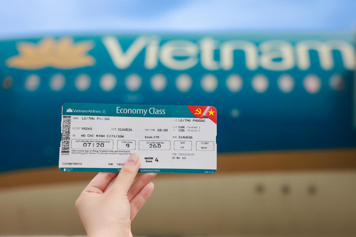 Giai điệu Quốc khánh vang lên ở độ cao 10.000 mét trên chuyến bay Vietnam Airlines