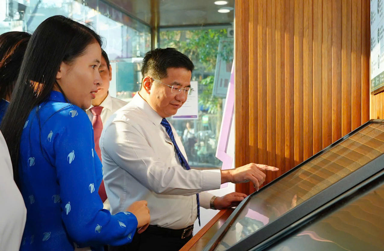 Sa Pa đưa Kiosk số và Wifi công cộng vào phục vụ người dân, du khách