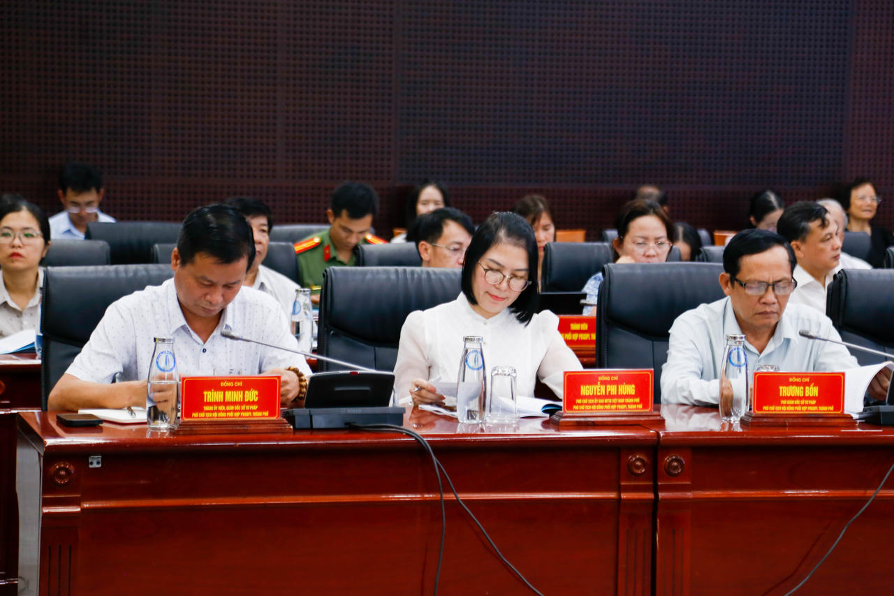 Thứ trưởng Bộ Tư pháp Nguyễn Thanh Ngọc làm việc với Hội đồng phối hợp phổ biến giáo dục pháp luật Đà Nẵng