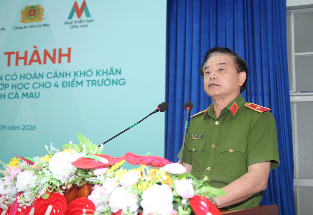 Thiếu tướng Trần Văn Toản - Phó Chánh Văn phòng Cơ quan Cảnh sát điều tra (Bộ Công an), phát biểu tại buổi lễ (Ảnh: T.N).
