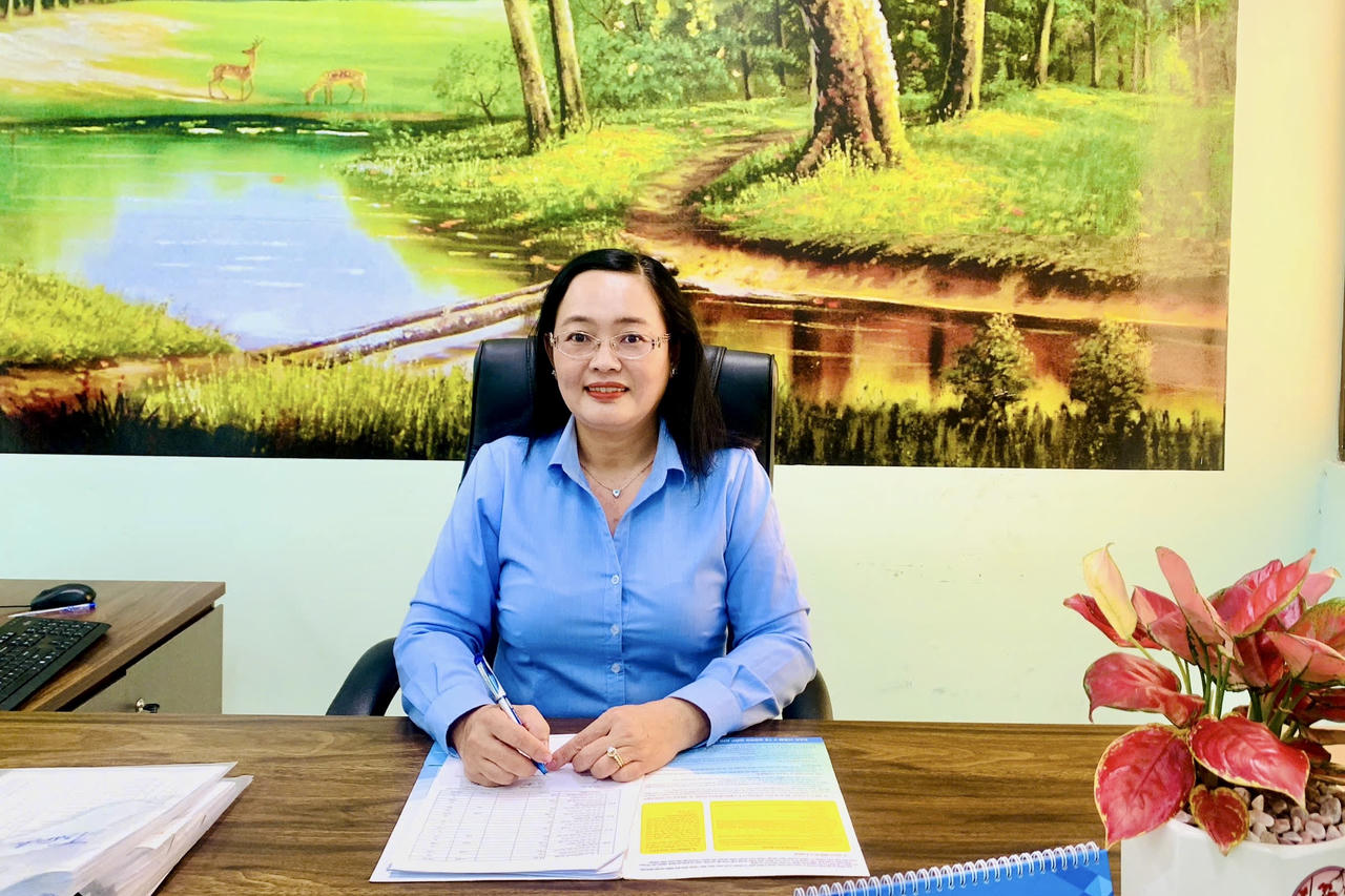 Bà Huỳnh Nguyễn Phương Oanh - Giám đốc BHXH tỉnh Đồng Tháp. Ảnh: Hồng Loan