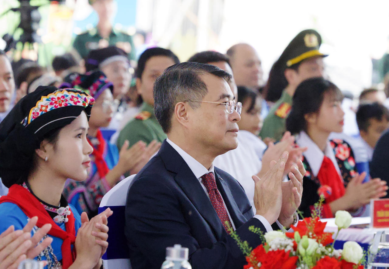 Thủ tướng Chính phủ Lê Minh Hưng: Giáo dục phải đi trước một bước, tạo động lực phát triển đất nước