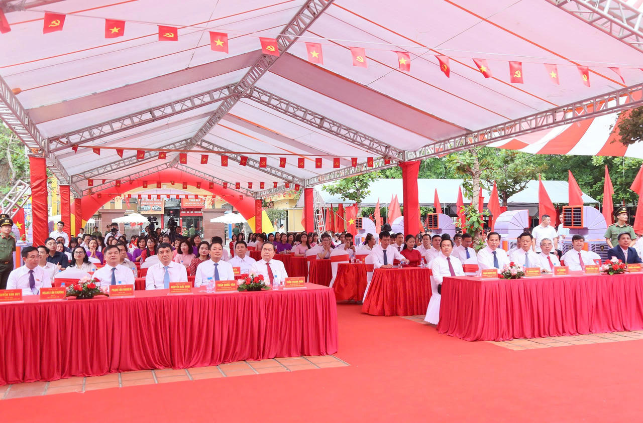 Quang cảnh Lễ khai giảng (Ảnh Vũ Hùng)