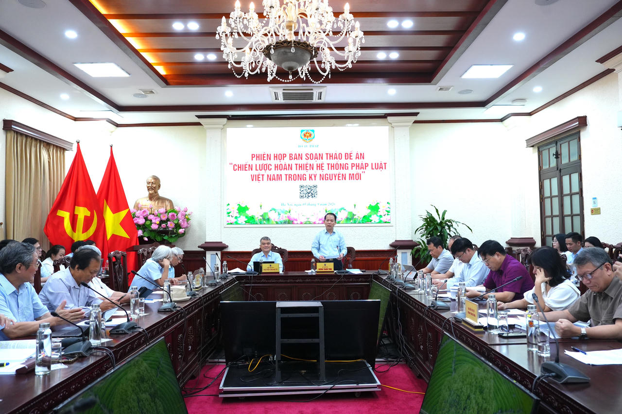 Quang cảnh Phi&ecirc;n họp.