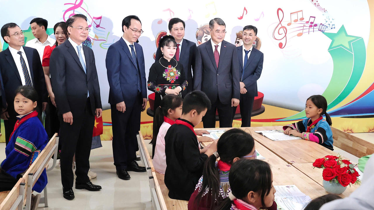 Thủ tướng Chính phủ Lê Minh Hưng: Giáo dục phải đi trước một bước, tạo động lực phát triển đất nước