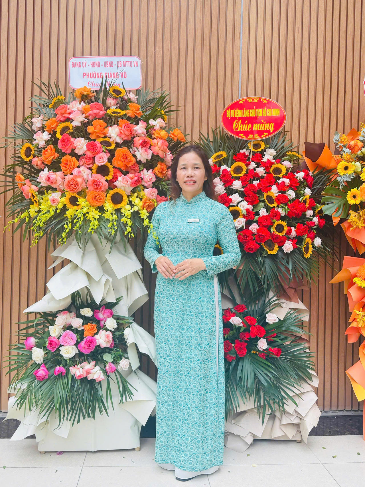 Cô Lê Thị Minh Huệ - Phó Hiệu trưởng phụ trách phân hiệu 1 chia sẻ về những nhiệm vụ trọng tâm trong năm học mới. (Ảnh: Huyền Trang) 