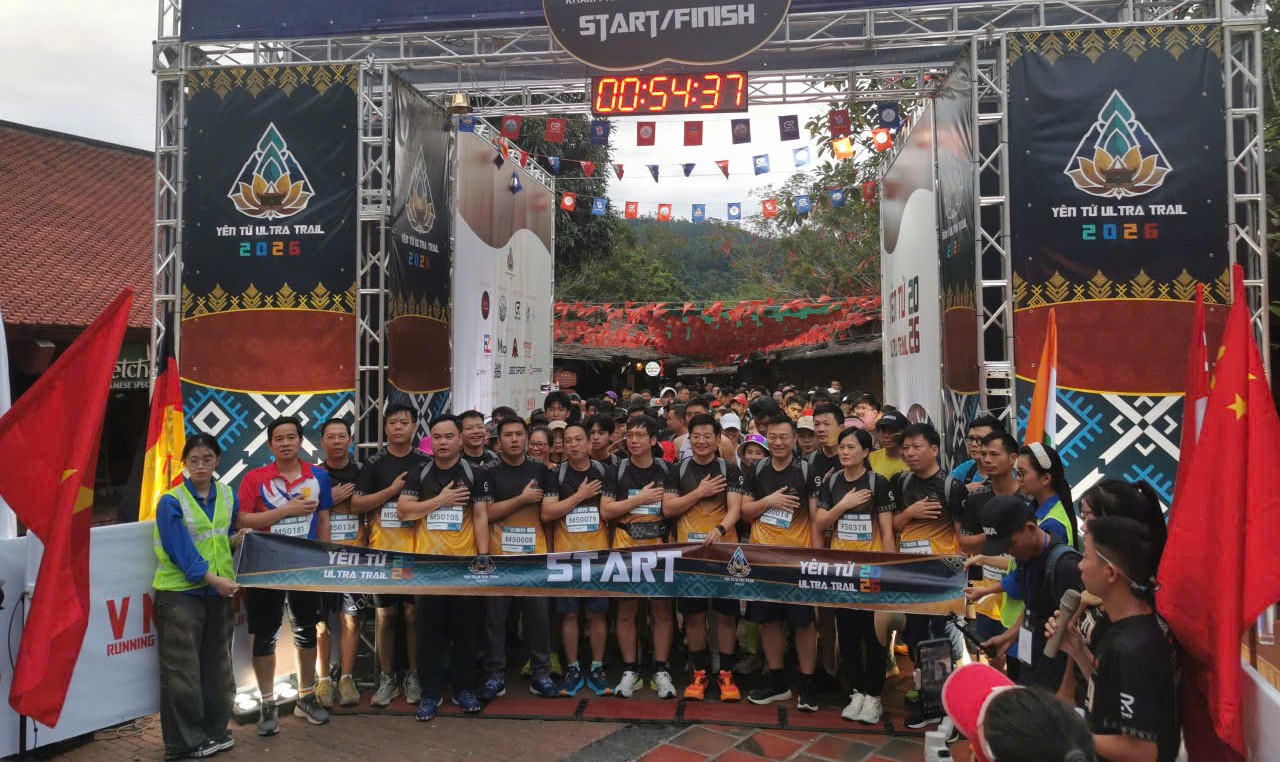 Hàng ngàn VĐV khám phá di sản và lan tỏa tinh hoa tại Yên Tử Ultra Trail Hàng ngàn VĐV khám phá di sản và lan tỏa tinh hoa tại Yên Tử Ultra Trail