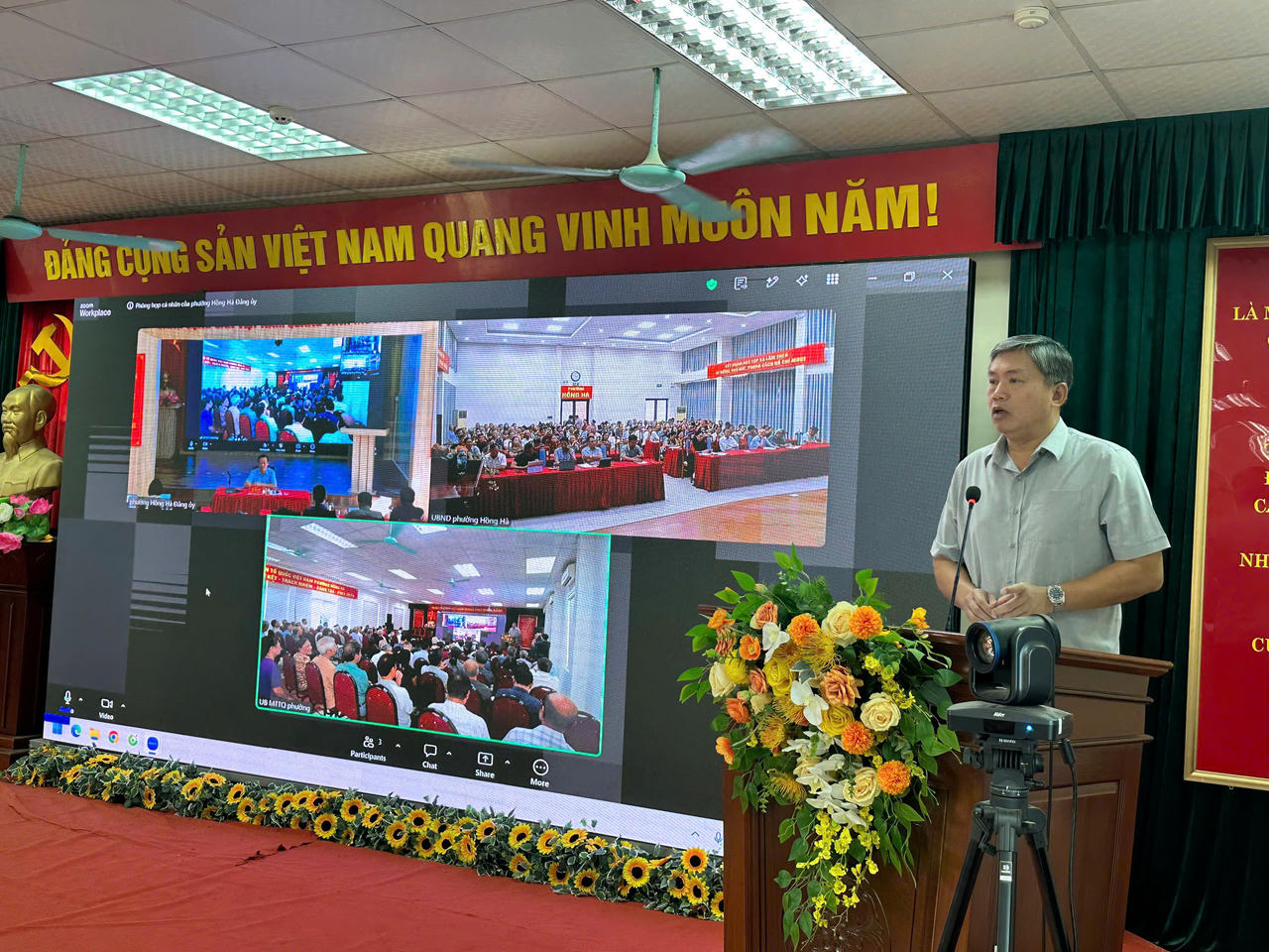 Chủ tịch UBND phường Hồng Hà Lê Hồng Thắng phát biểu. Ảnh: TN.