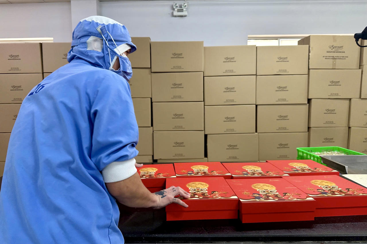 Saigon Co.op: Nguồn hàng bánh Trung thu phong phú, nhiều lựa chọn cho người tiêu dùng