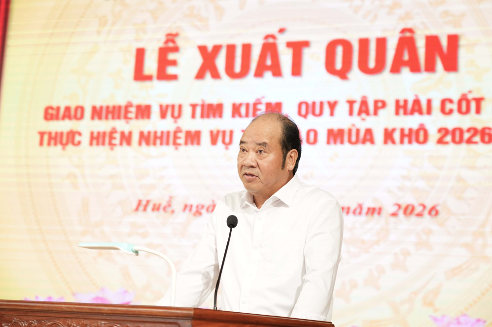 Phó Chủ tịch UBND thành phố, Trưởng Ban Chỉ đạo 515 thành phố Nguyễn Văn Mạnh phát biểu tại buổi lễ. (Ảnh: UBND TP Huế)