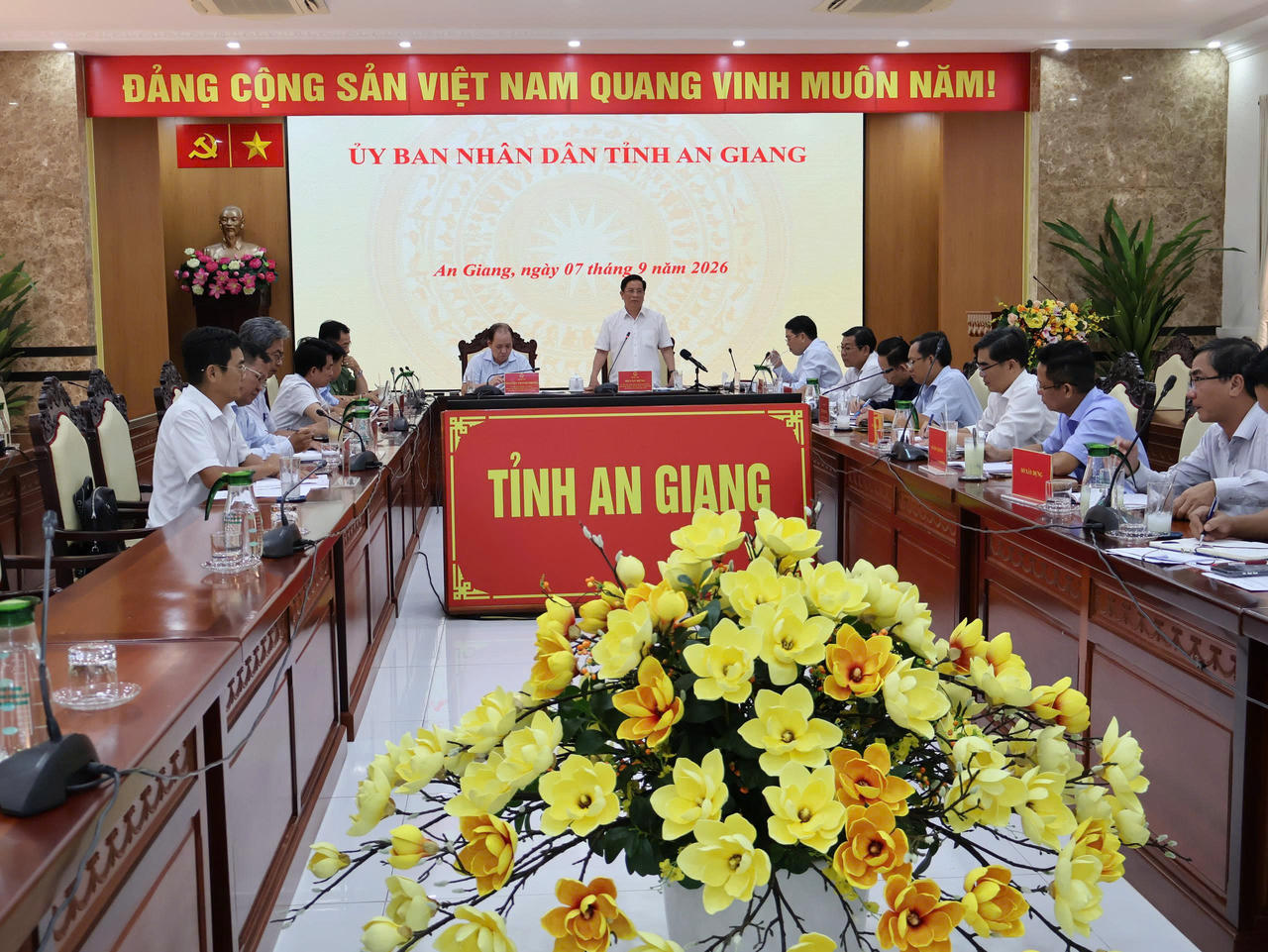 Toàn cảnh cuộc họp