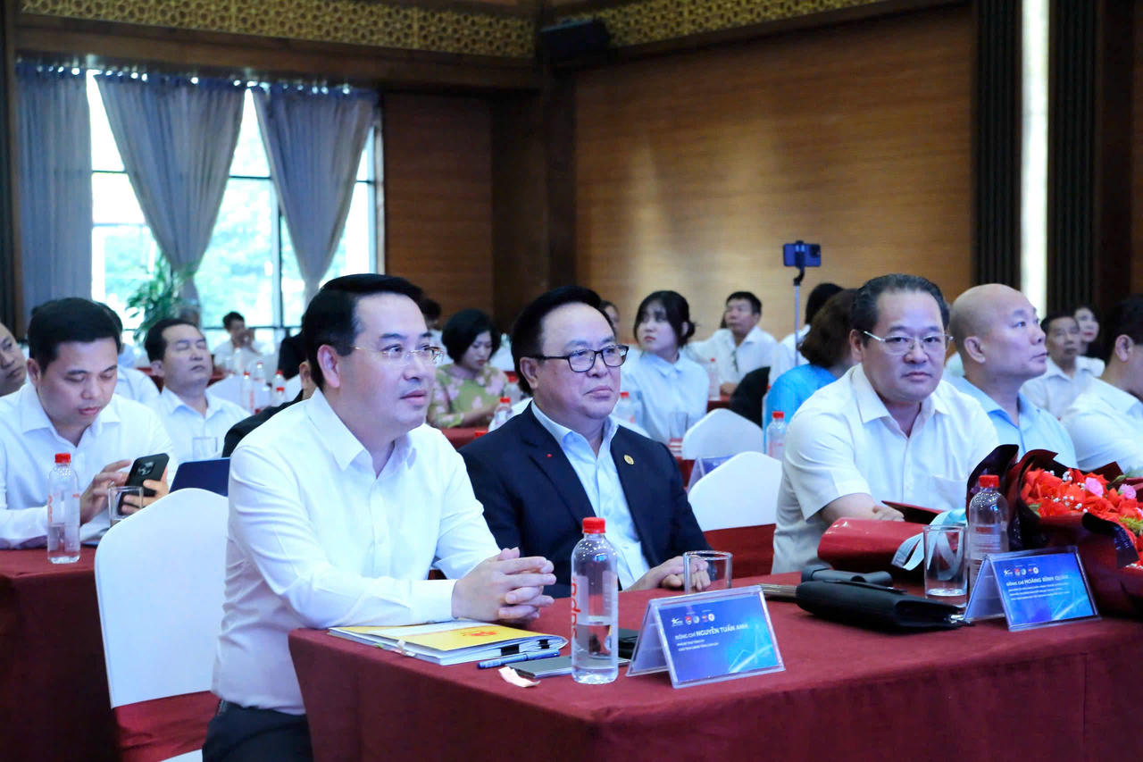 Các đại biểu tham dự diễn đàn (Ảnh: Trường Hải)