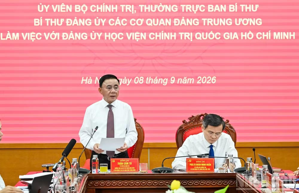 Khắc phục tình trạng học để đủ điều kiện, học không đi đôi với làm
