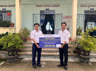 Công ty Thủy điện An Khê – Ka Nak tiếp sức đến trường, đồng hành cùng học sinh có hoàn cảnh khó khăn