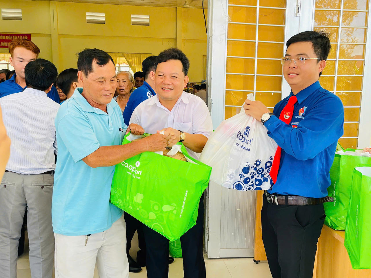 Hoạt động không thực hiện đơn lẻ mà có sự chung tay của các nhà cung cấp, đối tác, chính quyền địa phương và nhiều lực lượng trong xã hội. Ảnh: Saigon Co.op