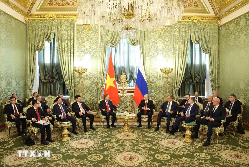 Tổng thống Nga Putin chủ trì Lễ đón Tổng Bí thư, Chủ tịch nước Tô Lâm cùng Phu nhân- Ảnh 6.