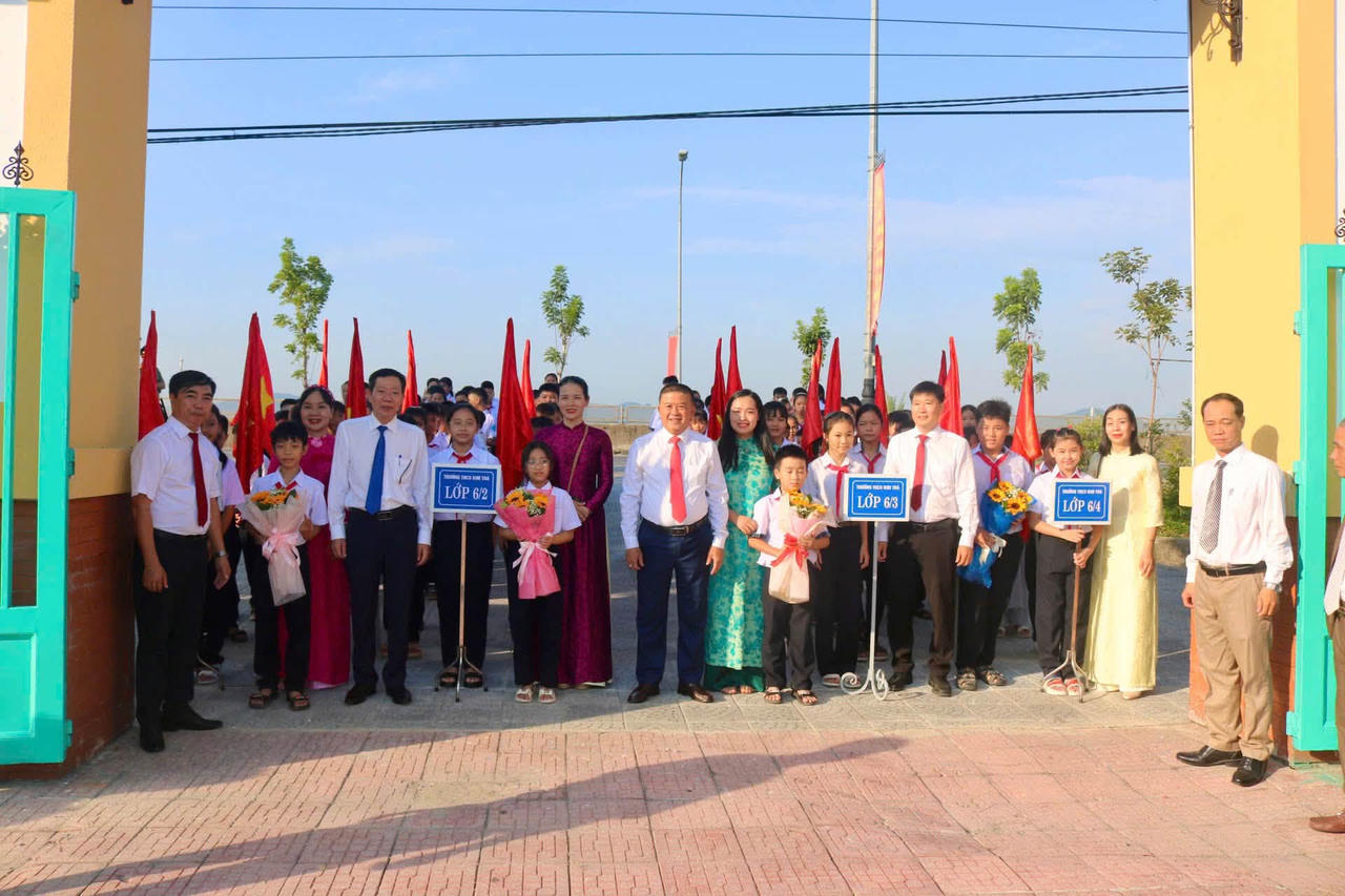 Dù đã bước vào năm học mới nhưng khoảng 21% học sinh ở Huế vẫn chưa có sách giáo khoa