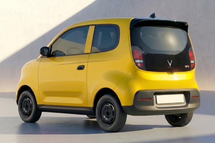 VinFast VF 2 giải bài toán 'ngại đỗ xe' cho tài xế nữ như thế nào?