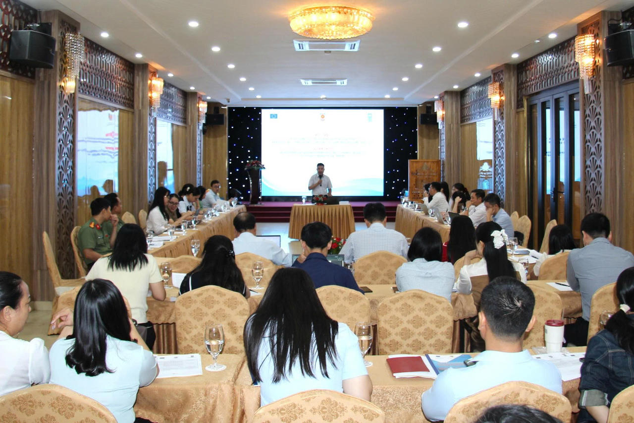 Nâng cao chất lượng đội ngũ làm công tác tham mưu xây dựng pháp luật
