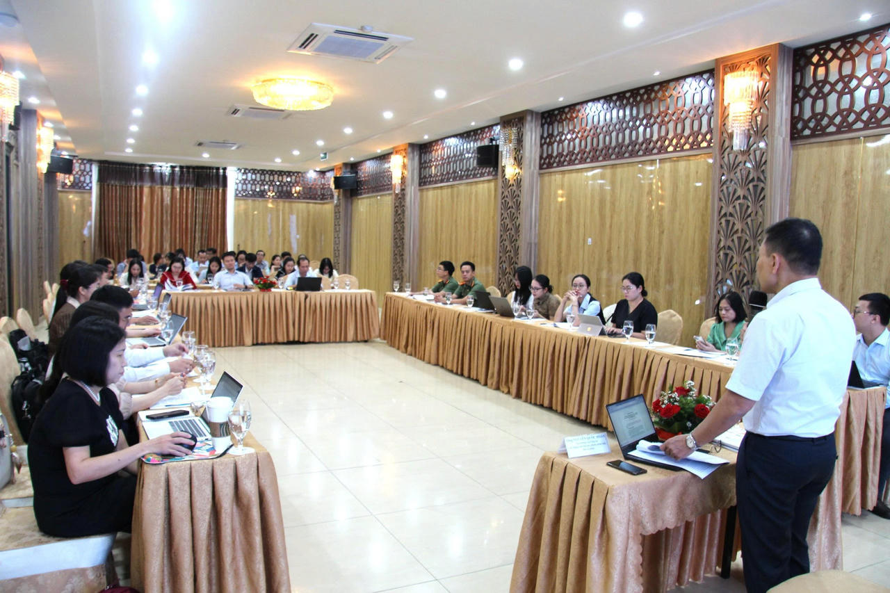 Theo ông Nguyễn Quốc Hoàn, đất nước đang bước vào một giai đoạn phát triển mới với những yêu cầu ngày càng cao đối với công tác xây dựng và hoàn thiện Nhà nước pháp quyền xã hội chủ nghĩa Việt Nam (ảnh Tấn Việt)