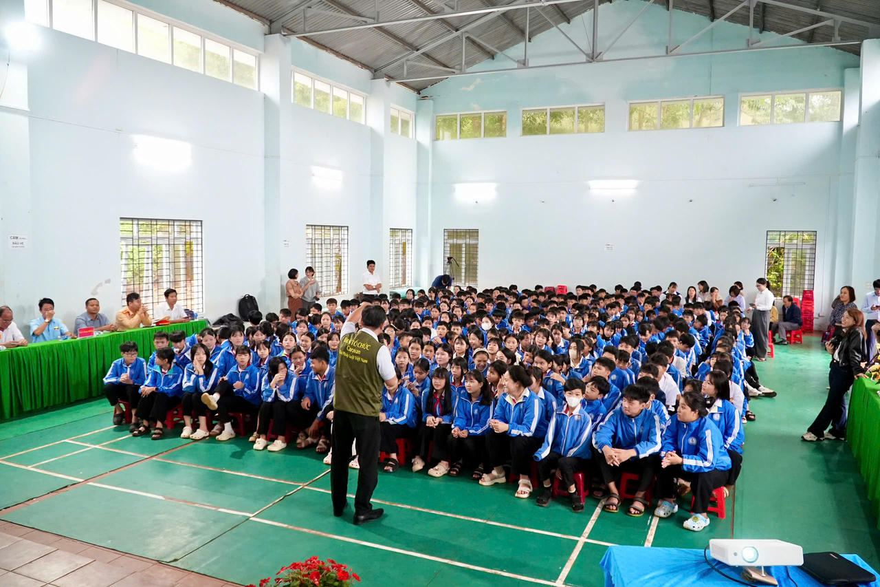 Khởi động Cuộc thi tìm hiểu Luật về ATGT học đường tại xã Tuy Đức, tỉnh Lâm Đồng
