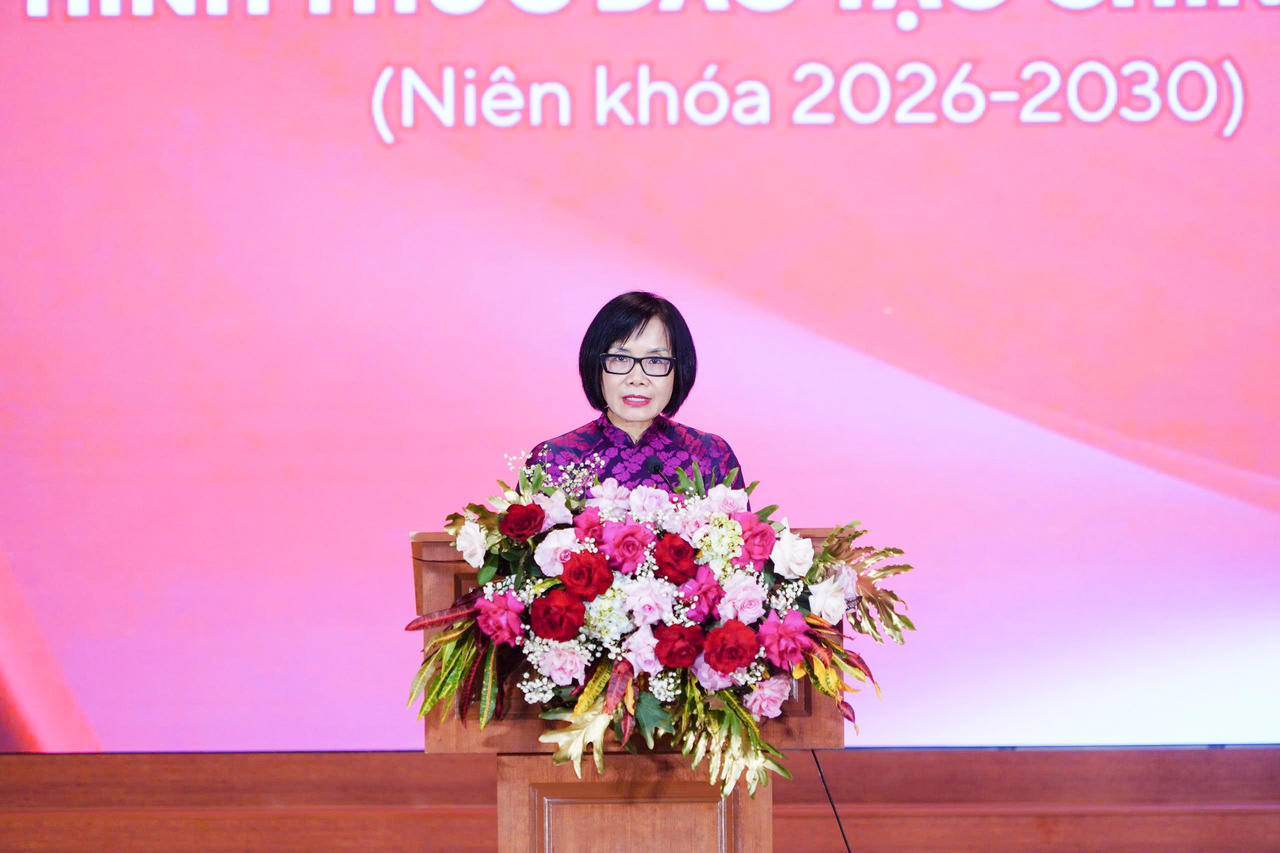 Thứ trưởng Bộ Tư pháp Đặng Hoàng Oanh phát biểu tại buổi lễ.