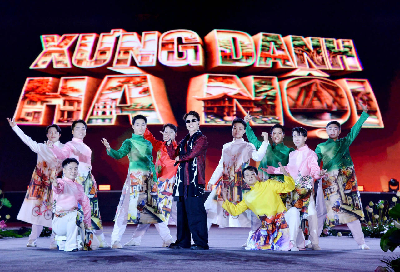 Khai mạc Festival Thăng Long - Hà Nội lần thứ II: Định vị thương hiệu Hà Nội là điểm đến "Văn hiến - Bản sắc - Sáng tạo - Hội nhập"