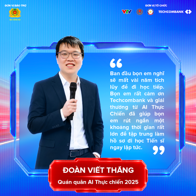 Team Converged, Quán quân AI Thực Chiến mùa 1 và chủ nhân học bổng “Điều kỳ diệu” của Techcombank trị giá 1 triệu USD truyền cảm hứng tới các ứng viên mùa 2 của chương trình. Ảnh: Techcombank