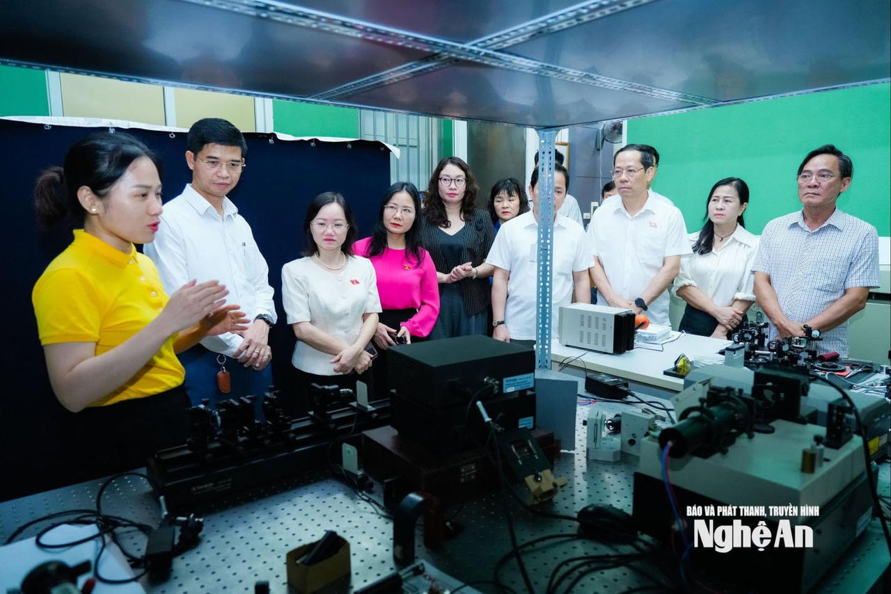 Nghệ An 'siết' tiến độ chuyển đổi số, không chấp nhận 'hoàn thành trên giấy'