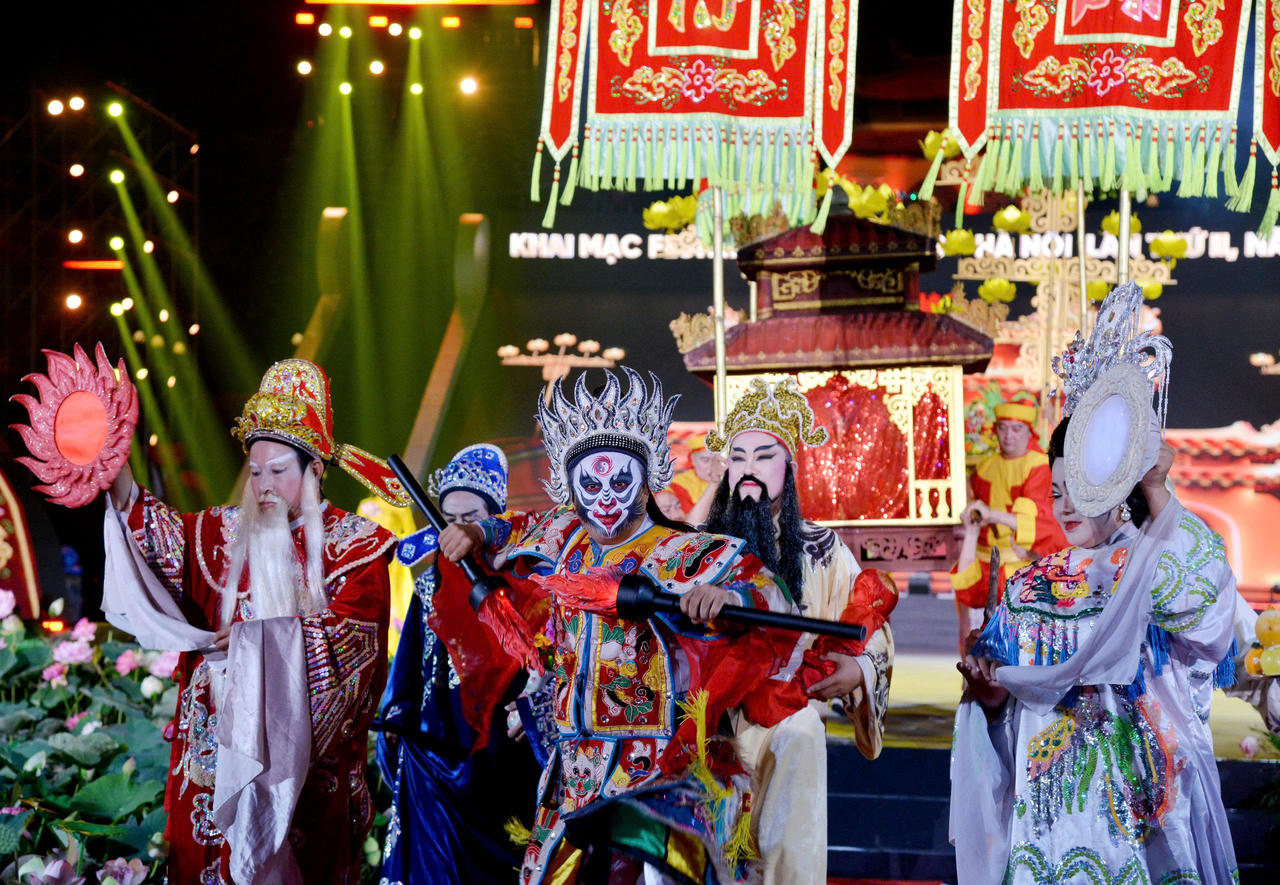 Khai mạc Festival Thăng Long - Hà Nội lần thứ II: Định vị thương hiệu Hà Nội là điểm đến "Văn hiến - Bản sắc - Sáng tạo - Hội nhập"