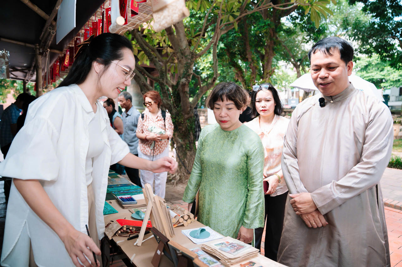 Một điểm nhấn của “Nét Kinh kỳ” là các hoạt động trải nghiệm với sự tham gia của nghệ nhân đến từ một số làng nghề truyền thống.