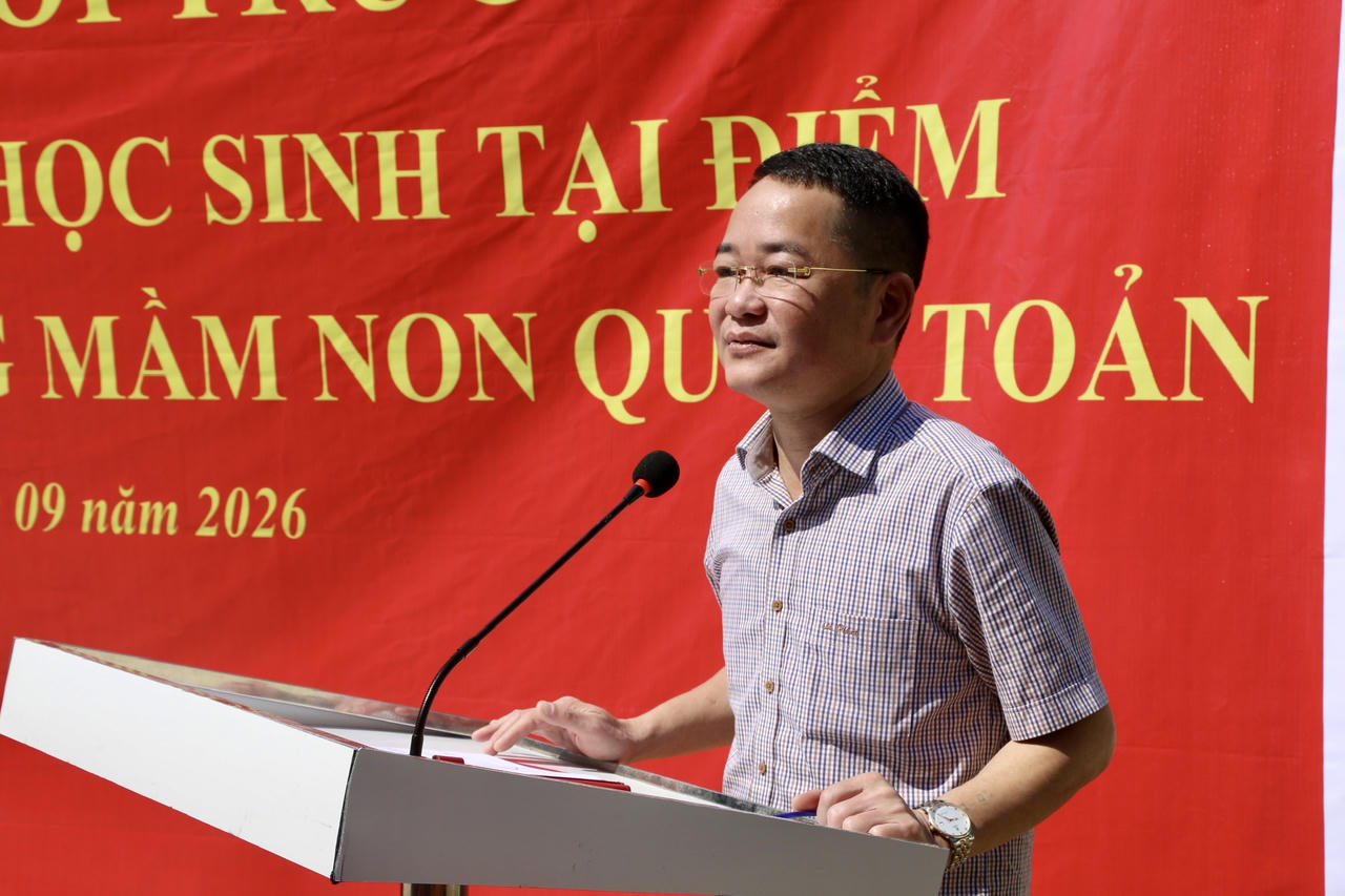 Tiến sĩ Vũ Hoài Nam - Bí thư Đảng ủy, Tổng Biên tập Báo Pháp luật Việt Nam phát biểu tại buổi lễ. (Ảnh: Lê Hanh)