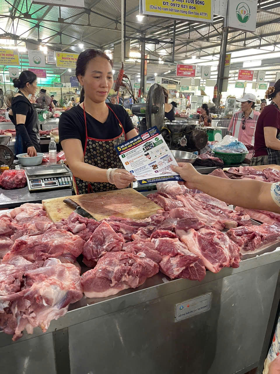 Hà Nội chấm dứt giết mổ nhỏ lẻ, kiểm soát chặt an toàn thực phẩm ngay từ đầu chuỗi