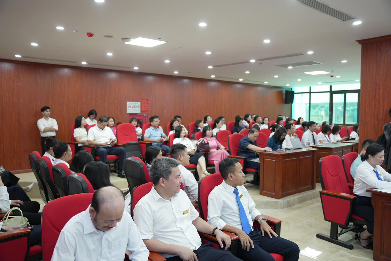 Trường Đại học Công đoàn khai giảng Chương trình đào tạo từ xa LDA - Elearning đợt 1 năm 2026