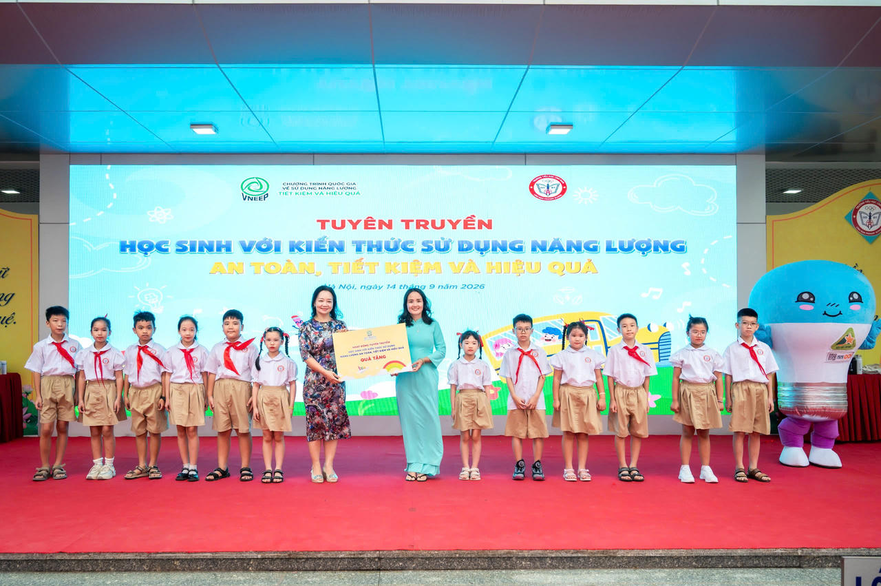 Tuyên truyền tiết kiệm năng lượng cho học sinh tiểu học