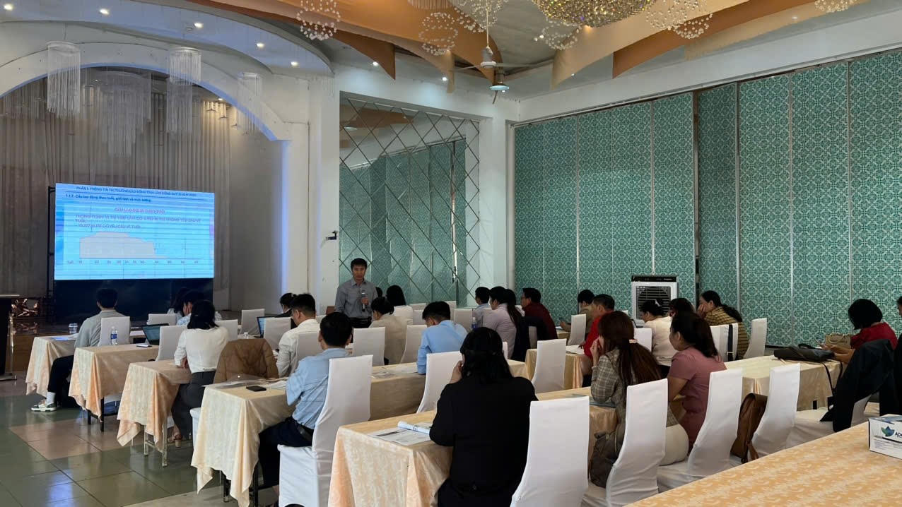 Quang cảnh lớp tập huấn. Ảnh:.N.B