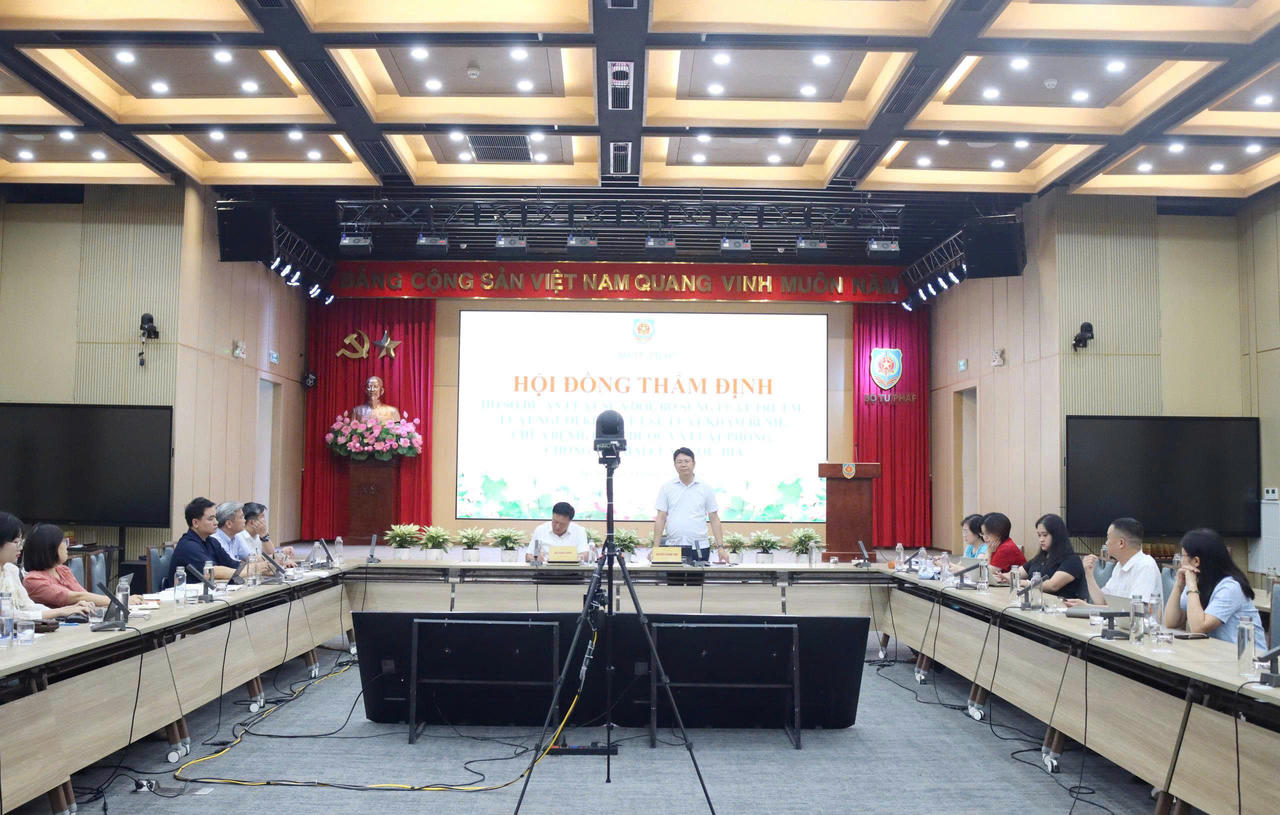Bộ Y tế đề xuất định danh, công khai giá thiết bị y tế