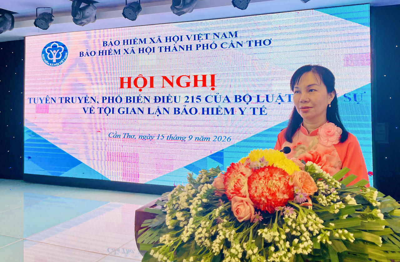 Bà Nguyễn Thị Thanh Xuân, Giám đốc BHXH TP Cần Thơ phát biểu khai mạc Hội nghị