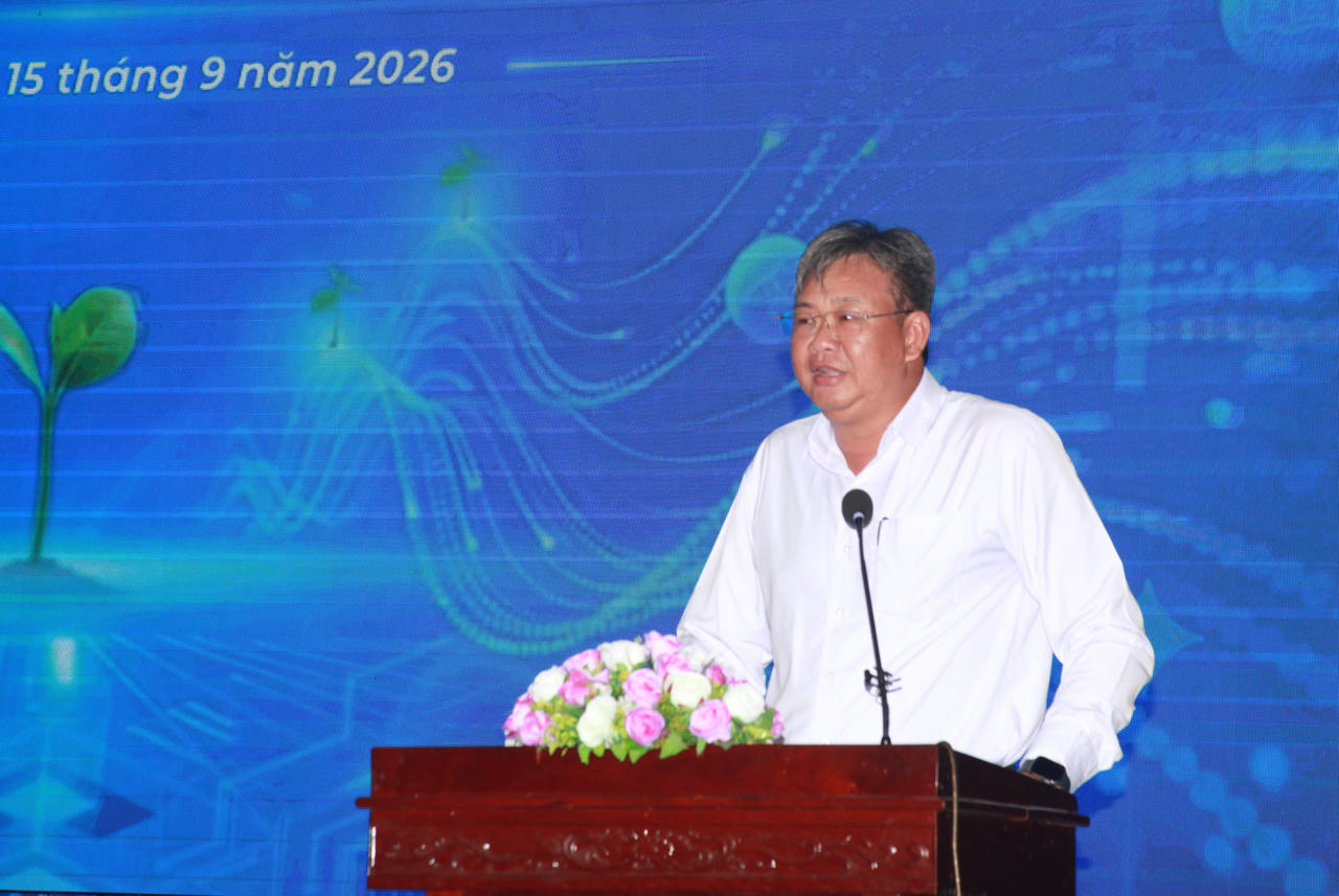 TS Ngô Đức Lưu - Hiệu trưởng Trường cao đẳng Cà Mau, phát biểu tại Hội thảo (Ảnh: T.N).
