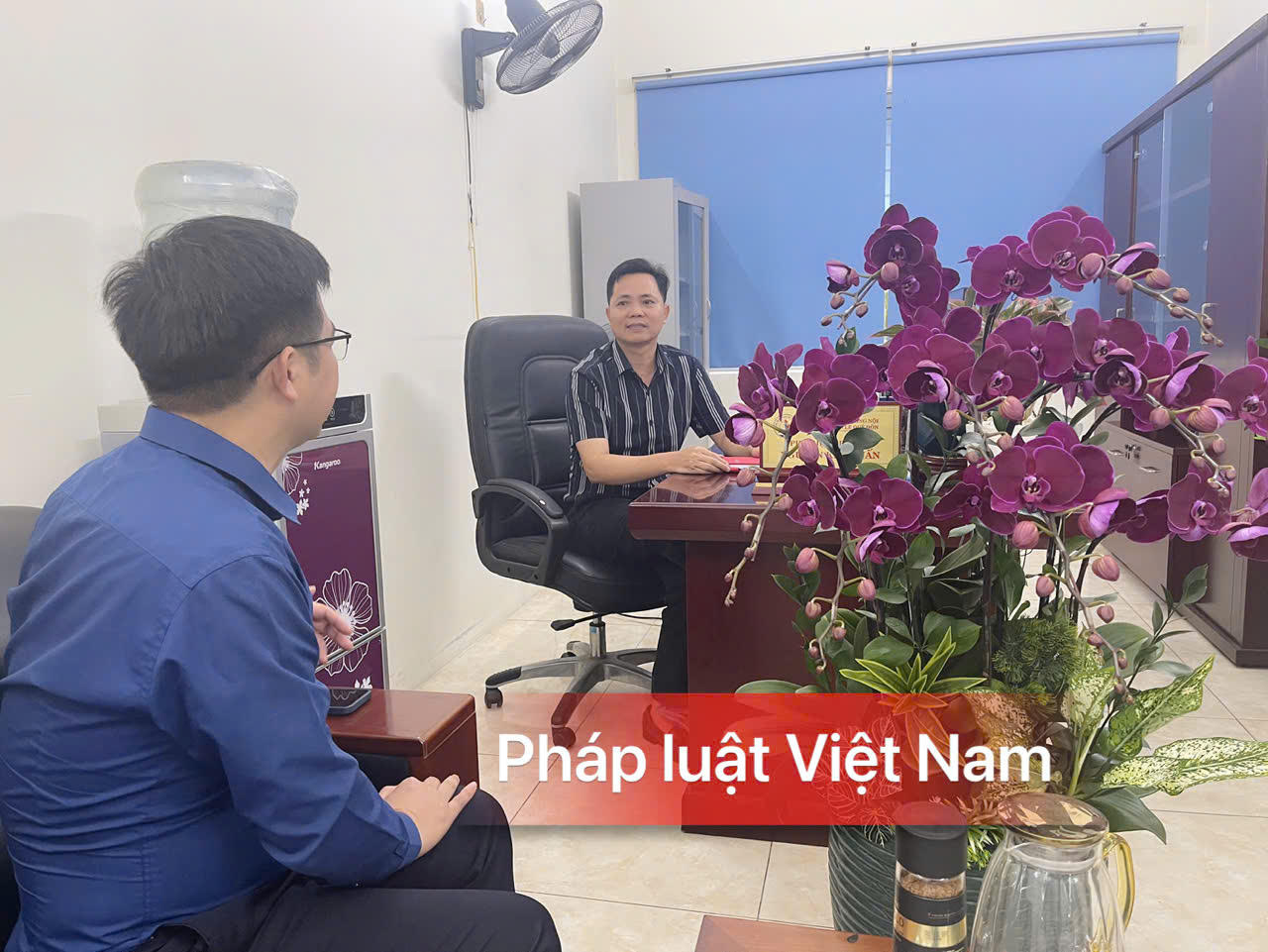 Thầy giáo Nguyễn Khả Tuấn – Phó Hiệu trưởng Trường THCS Lê Quý Đôn,  trao đổi về việc giáo dục học sinh từ những giá trị nền tảng.