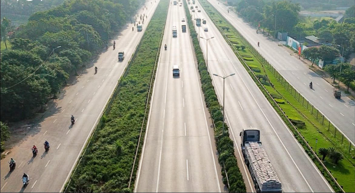 Đề xuất bỏ làn dừng xe khẩn cấp trên Vành đai 3 Hà Nội