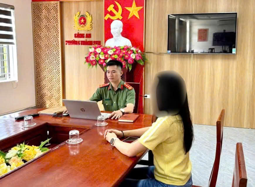 Đăng ảnh Căn cước điện tử của người khác lên Facebook, cô gái bị phạt 20 triệu đồng Đăng ảnh Căn cước điện tử của người khác lên Facebook, cô gái bị phạt 20 triệu đồng