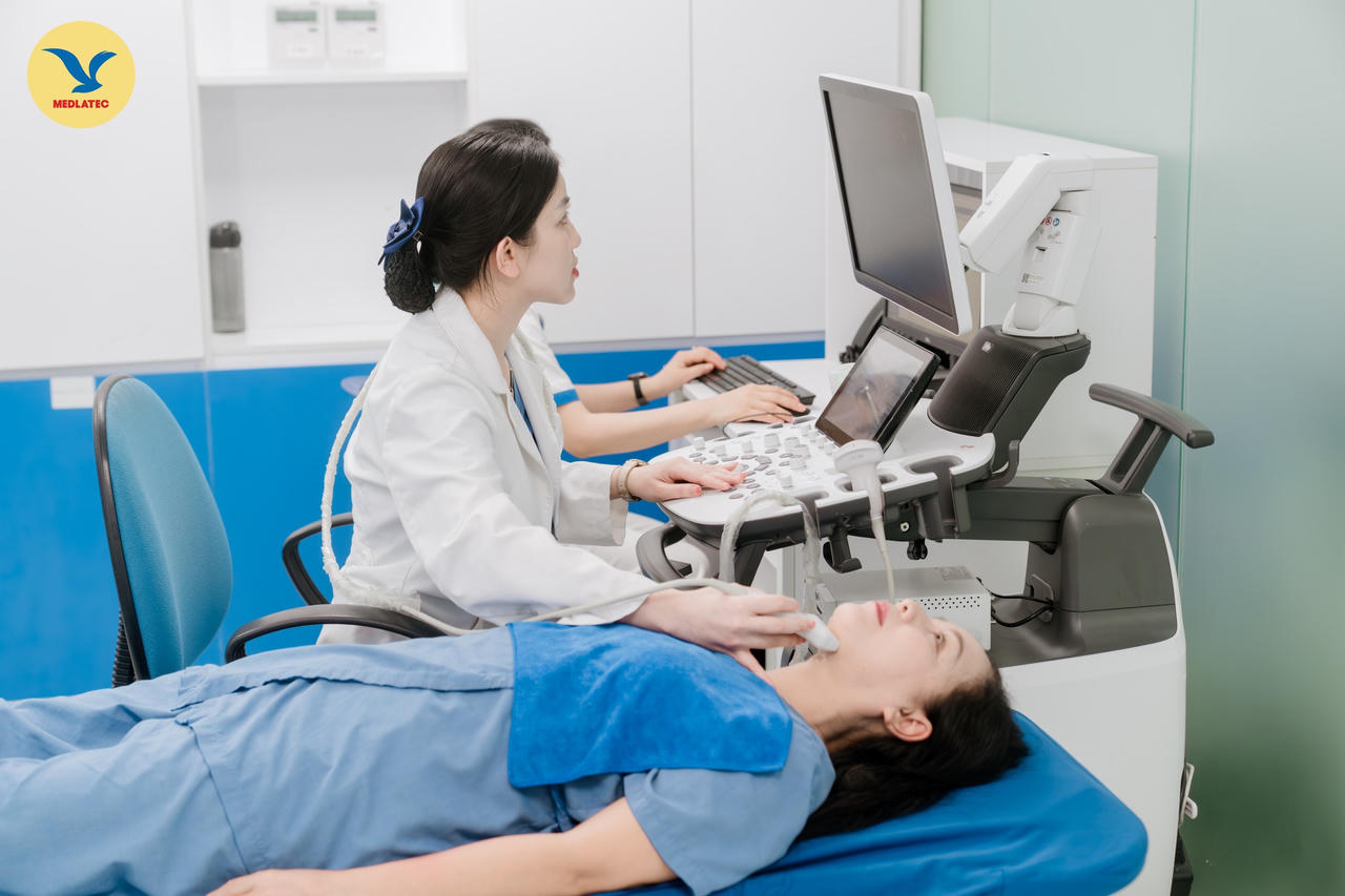 MEDLATEC đáp ứng các dịch vụ chẩn đoán bệnh lý tuyến giáp chuyên sâu tại cơ sở bệnh viện/ phòng khám.